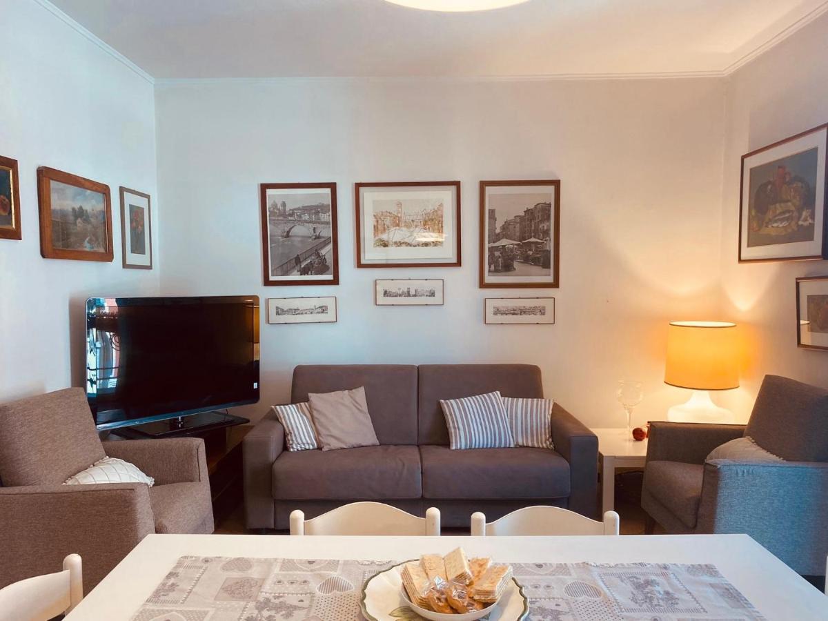 Il Balcone Di Aurora Appartement Verona Buitenkant foto